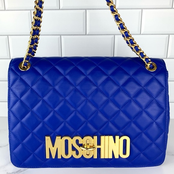 SOLD‼️Moschino Couture Large Quilted Shoulder Bag - Picture 3 of 15